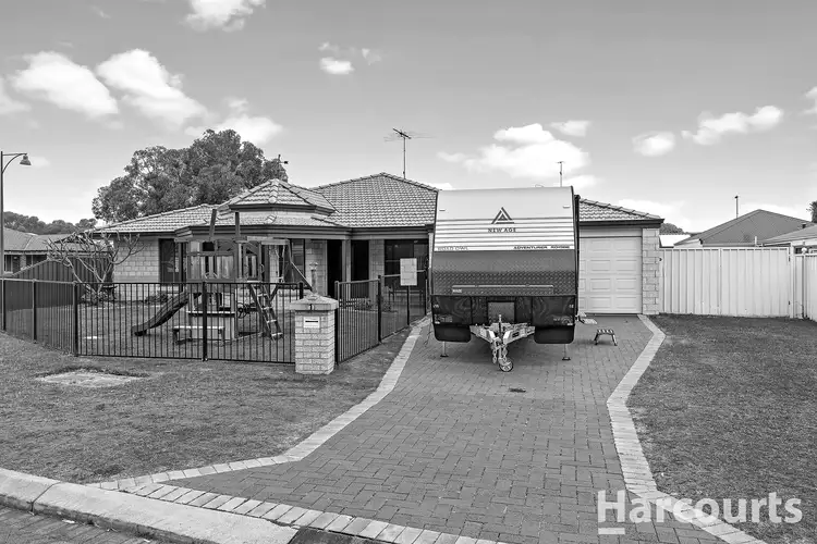 1 Dalewood Gardens, Meadow Springs WA 6210