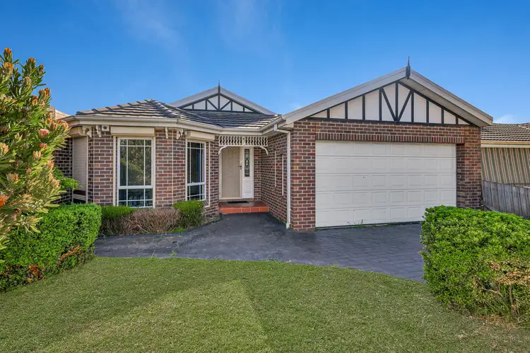 12 Dowding Close