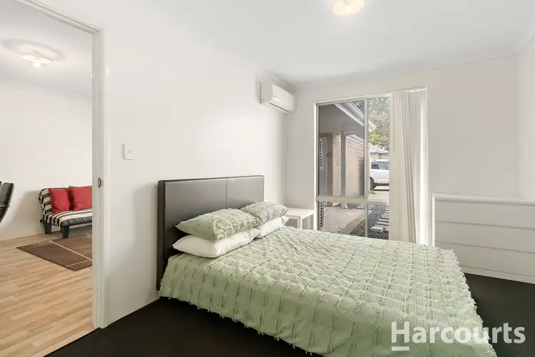 Sixth view of Homely house listing, 52 Thornbill Crescent, Coodanup WA 6210