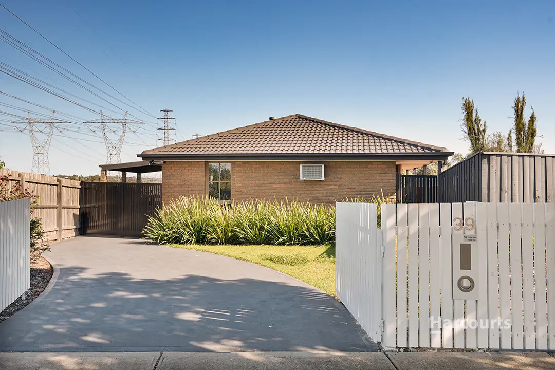 Main view of Homely house listing, 39 Saffron Drive, Hallam VIC 3803