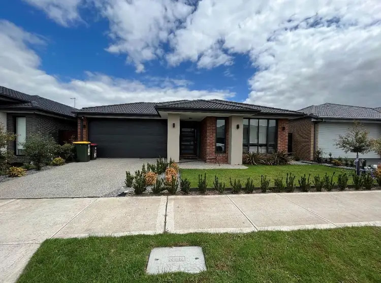 26 Sash Street, Greenvale VIC 3059