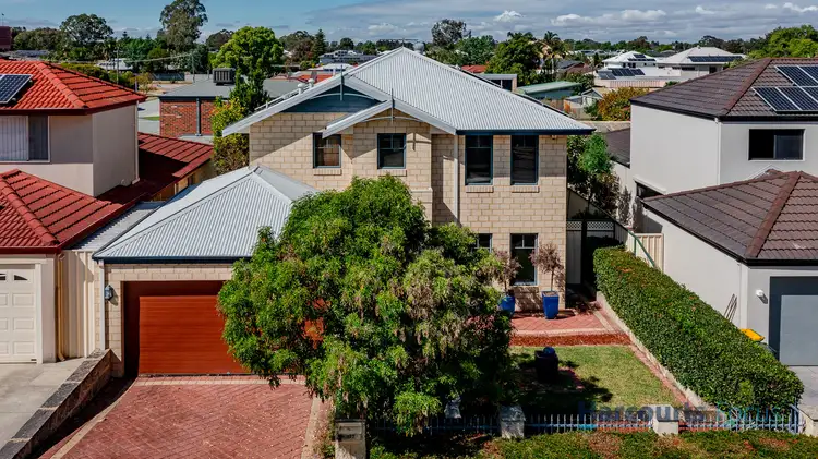 237 Corinthian Road East, Riverton WA 6148