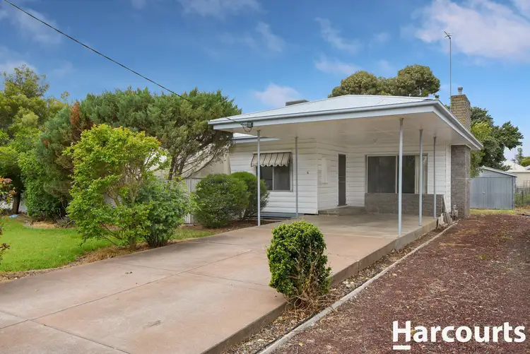6 Valentine Avenue, Horsham VIC 3400