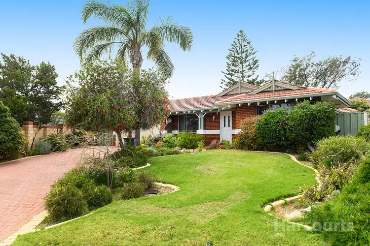 24 Thistle Grove, Currambine WA 6028