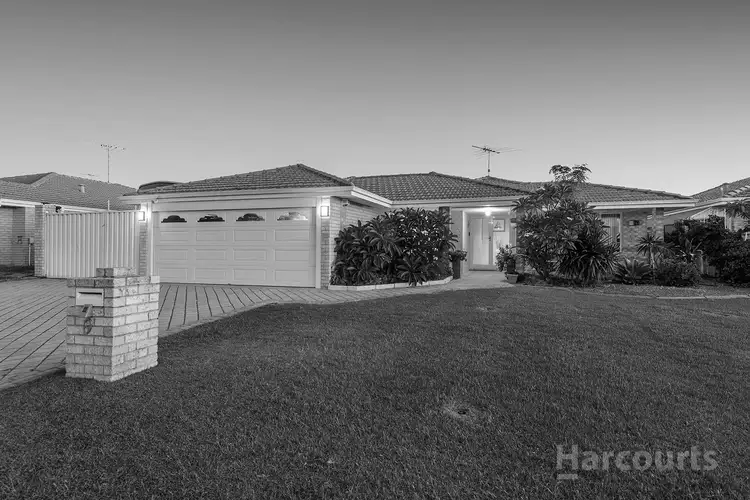 9 Parkstone Grove, Meadow Springs WA 6210