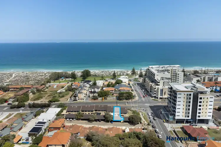 Fifth view of Homely townhouse listing, 2/260 West Coast Highway, Scarborough WA 6019