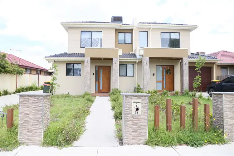 2/13 Selwyn Avenue, Craigieburn VIC 3064