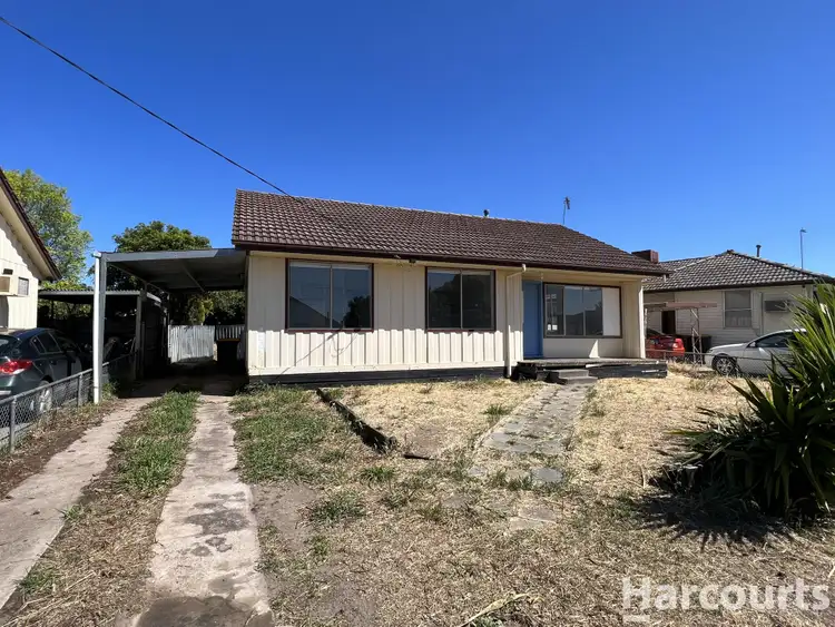 14 Watts Street, Horsham VIC 3400