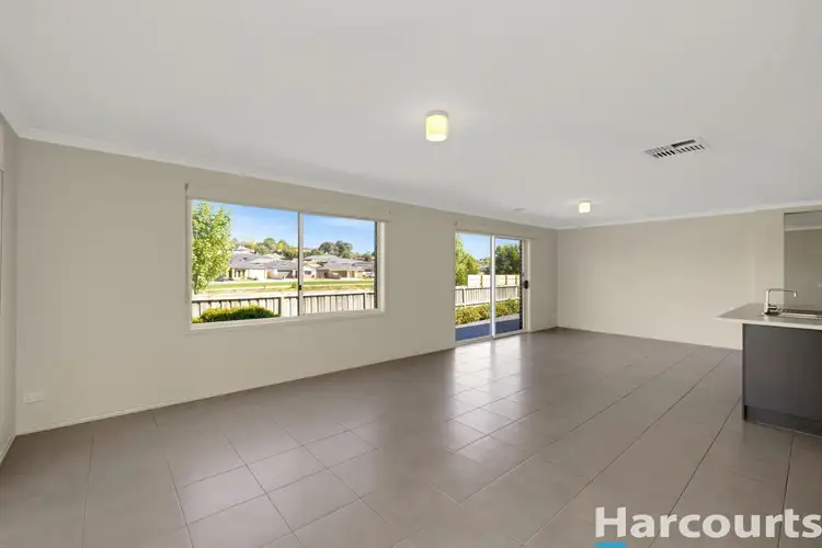 Fifth view of Homely house listing, 2 Ajax Street, Drouin VIC 3818