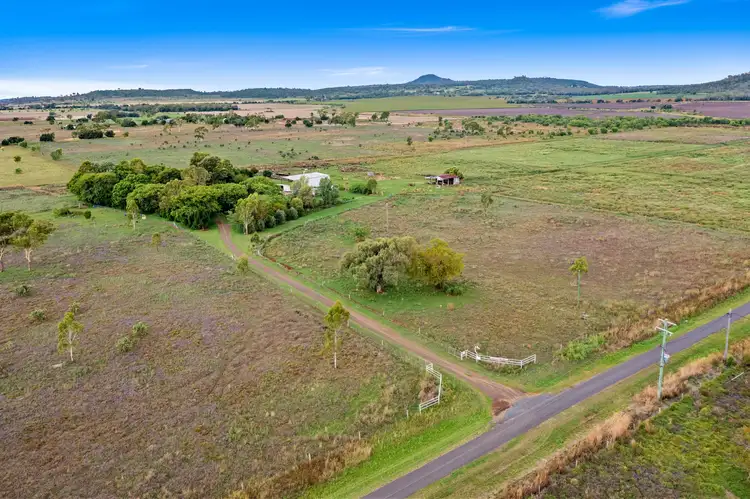 41 Knust Road, Mount Tyson QLD 4356