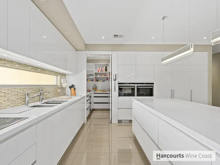 9 Main Road, Mclaren Flat SA 5171