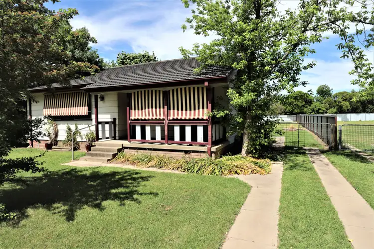 Fifth view of Homely house listing, 5 Richards Street, Cootamundra NSW 2590