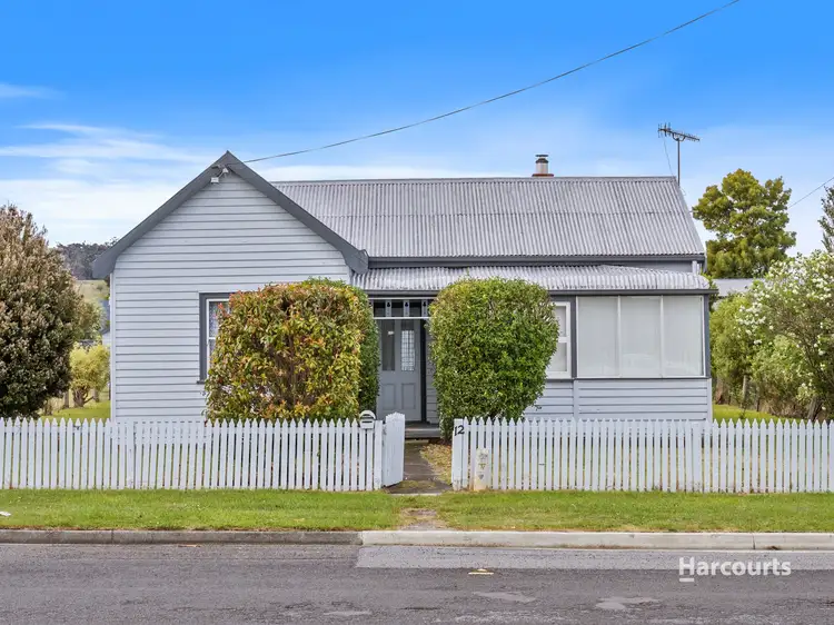 12 Charles Street, Triabunna TAS 7190