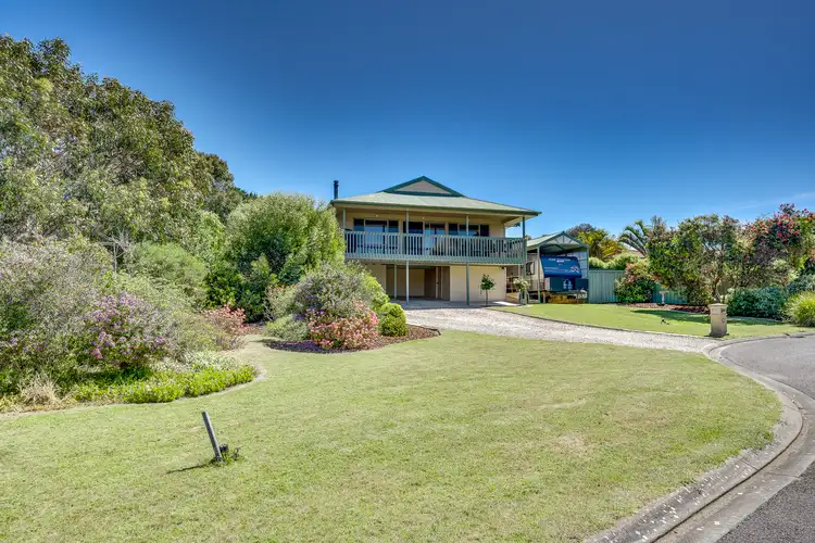 4 Bayview Grove, Encounter Bay SA 5211