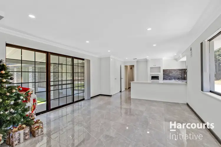 Second view of Homely house listing, 5 Freeth Place, Mariginiup WA 6078