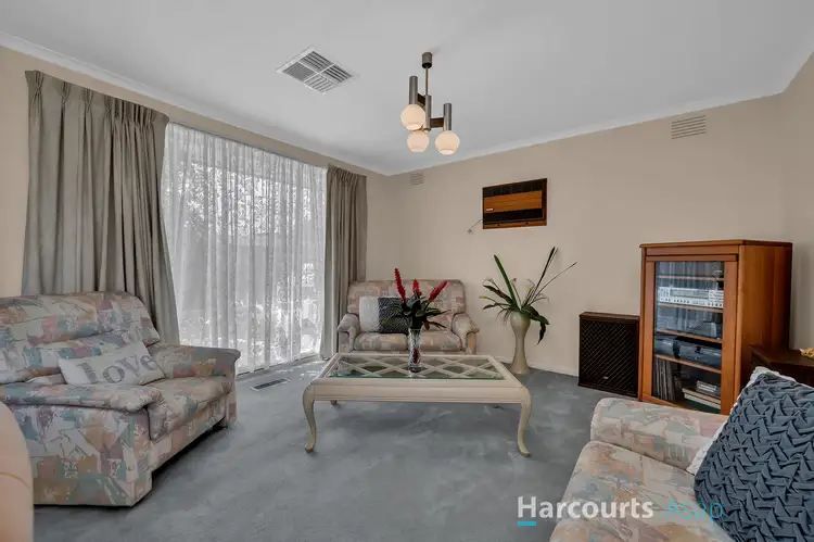 Third view of Homely house listing, 6 Hoad Court, Mulgrave VIC 3170