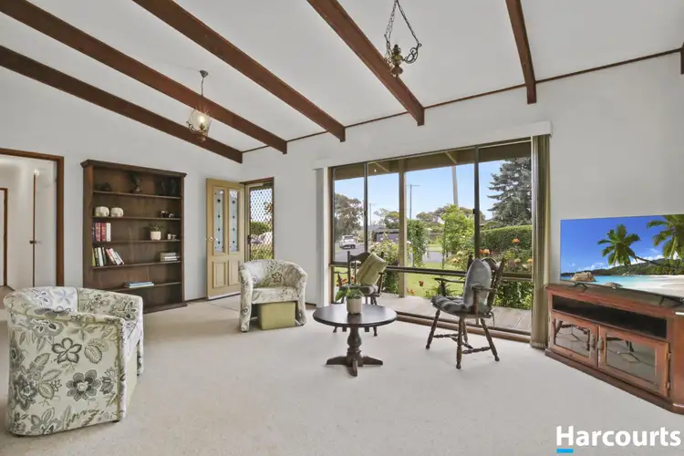 Fifth view of Homely house listing, 4 Hillview Court, Leongatha VIC 3953