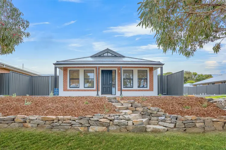 7 Princess Royal Parade, Hindmarsh Island SA 5214
