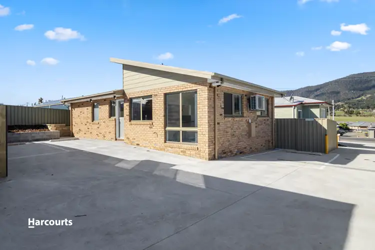 2/129 Main Street, Huonville TAS 7109