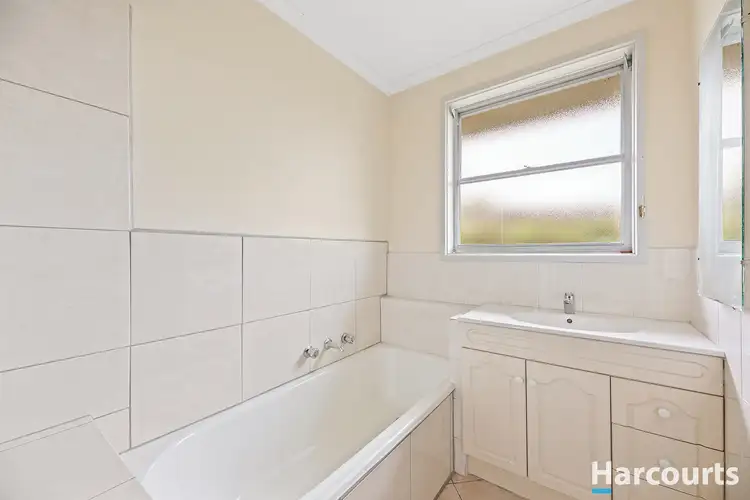 Fourth view of Homely house listing, 3 Roberts Court, Warragul VIC 3820