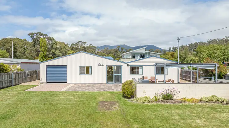 10 Walters Drive, Orford TAS 7190