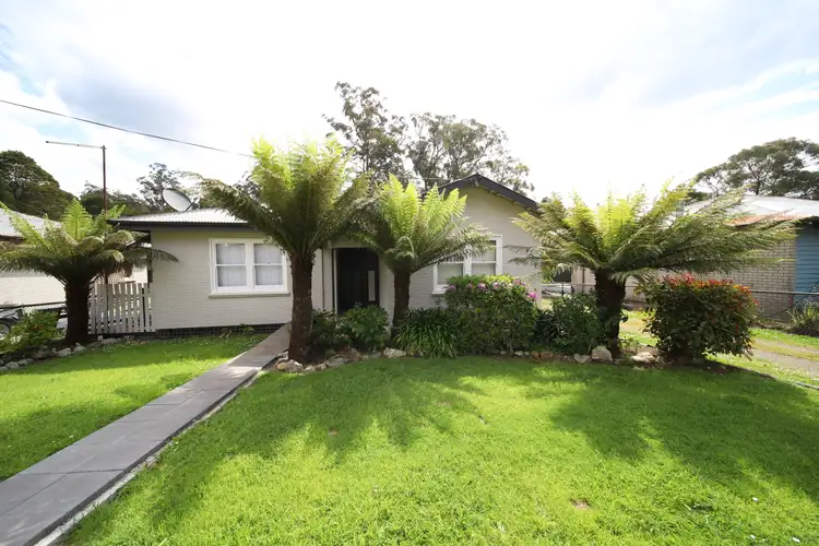 3 Hollywood Street, Rosebery TAS 7470