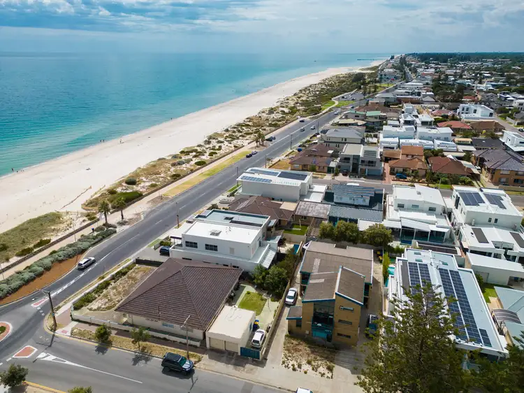 3/2 Rockingham Street, West Beach SA 5024