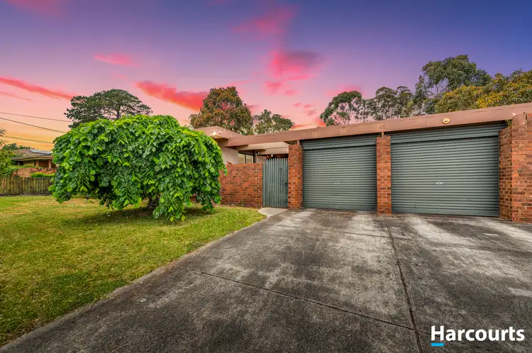 42 Weeden Drive, Vermont South VIC 3133