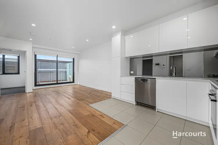 205/373-377 Burwood Highway, Burwood VIC 3125