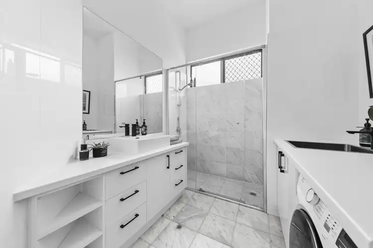 Sixth view of Homely unit listing, 1/10 Riverton Street, Clayfield QLD 4011