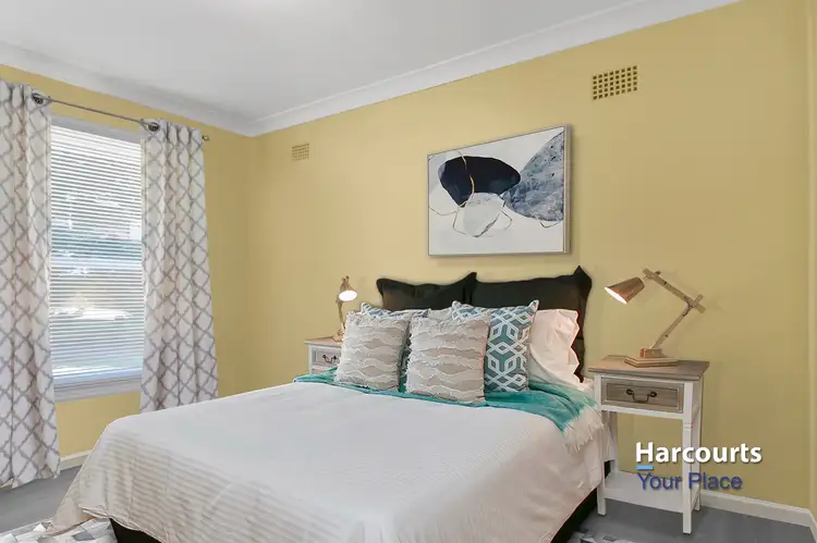Fifth view of Homely house listing, 22 Samoa Place, Lethbridge Park NSW 2770