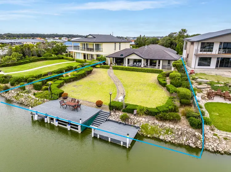 123 Wentworth Parade, Hindmarsh Island SA 5214