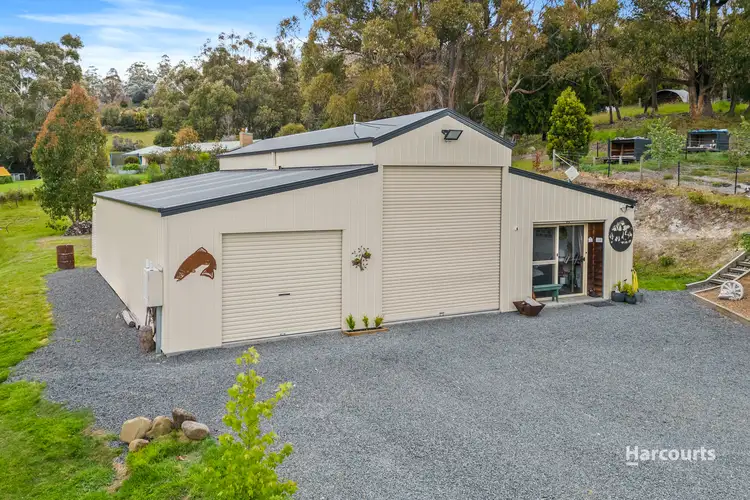 5 Oakley Lane, Lachlan TAS 7140