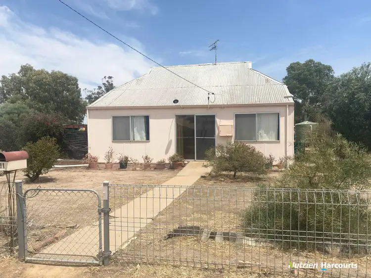 11 Mitchell, Kellerberrin WA 6410