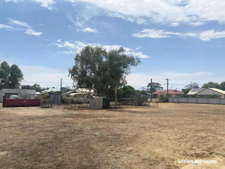 Fifth view of Homely house listing, 11 Mitchell, Kellerberrin WA 6410