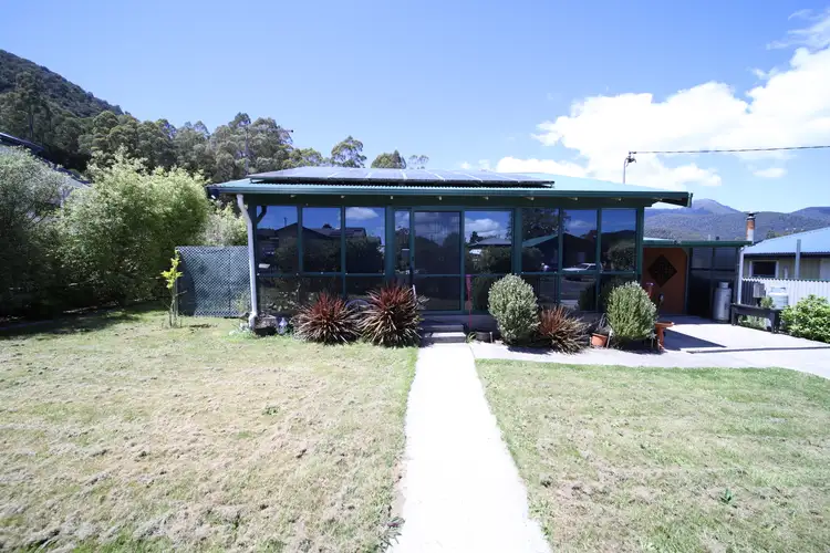 4 Clemons Street, Rosebery TAS 7470