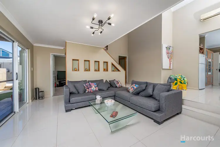 Sixth view of Homely house listing, 4 Colonna Place, Quinns Rocks WA 6030