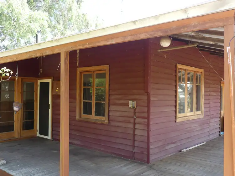 12 Caldwell Street, Manjimup WA 6258