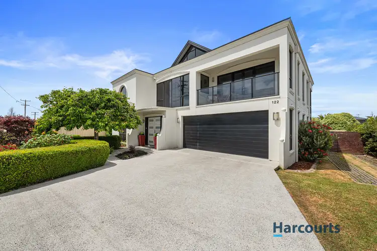 122 Alexandra Road, Ulverstone TAS 7315