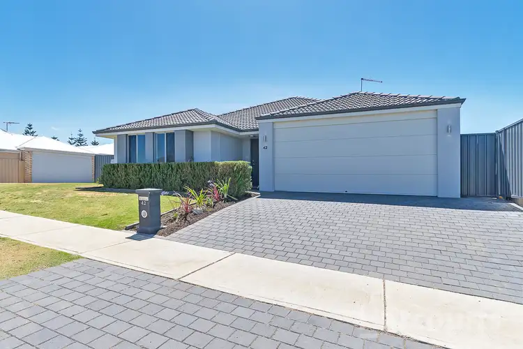 42 Fairbourne Approach, Butler WA 6036