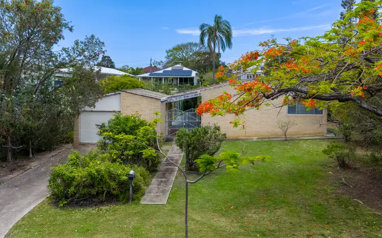 22 Childs Street, Clayfield QLD 4011