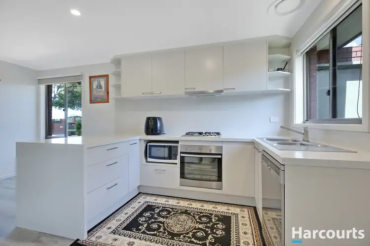 Fifth view of Homely unit listing, 6/33 Albert Road, Drouin VIC 3818