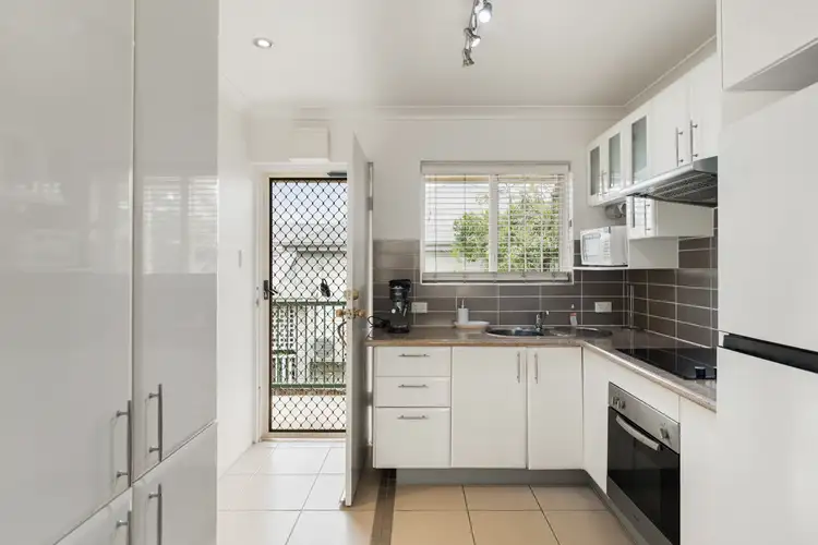 Fourth view of Homely unit listing, 2/64 Gellibrand Street, Clayfield QLD 4011