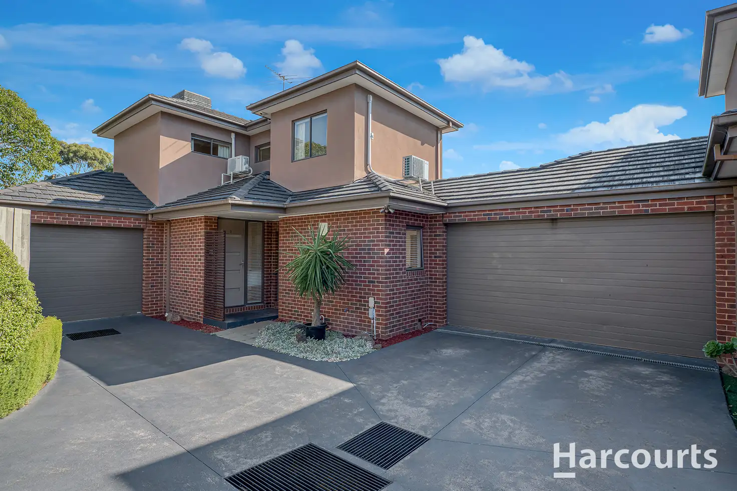 Main view of Homely townhouse listing, 3/70-72 Larch Crescent, Mount Waverley VIC 3149
