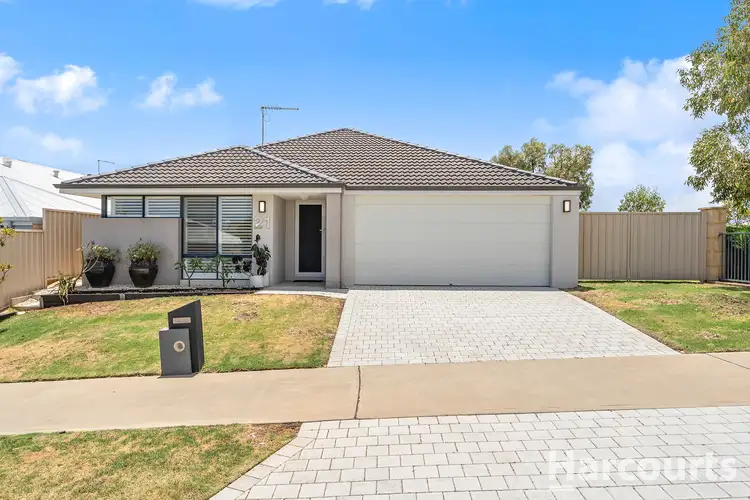 Second view of Homely house listing, 21 Broadmoor Loop, Meadow Springs WA 6210