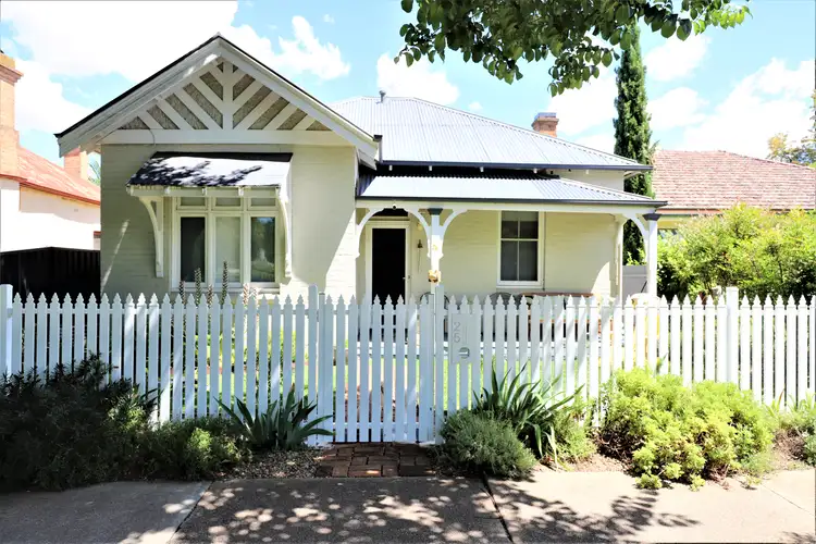 25 Thompson Street, Cootamundra NSW 2590