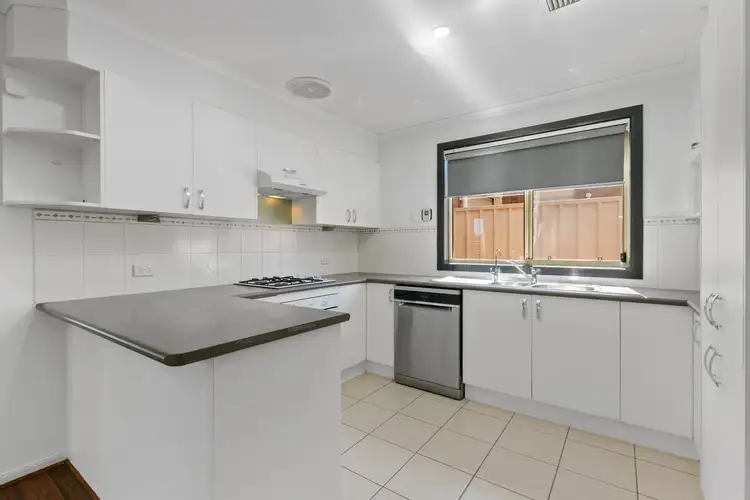 Sixth view of Homely house listing, 2 McGuire Court, Hackham SA 5163