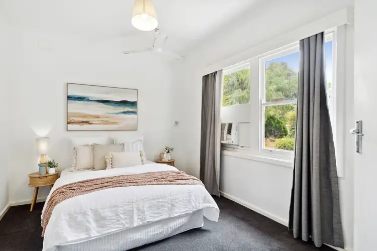 Fifth view of Homely house listing, 18 Hibiscus Street, Elizabeth Vale SA 5112