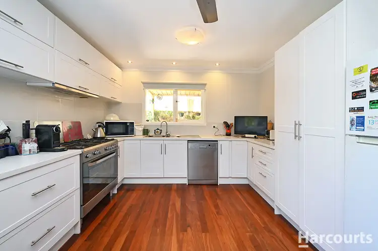 Seventh view of Homely house listing, 19 Avon Crescent, Viveash WA 6056