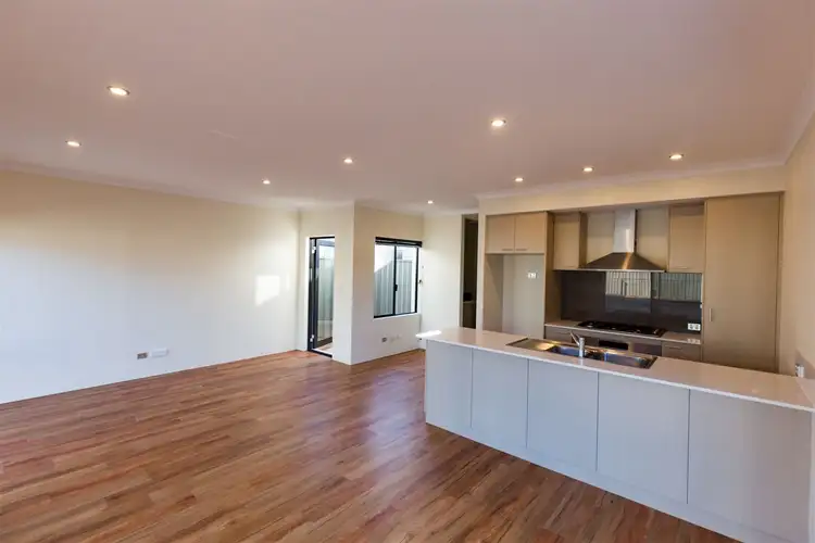 Fourth view of Homely unit listing, 1/16 Mellidonis Crescent, Kealy WA 6280